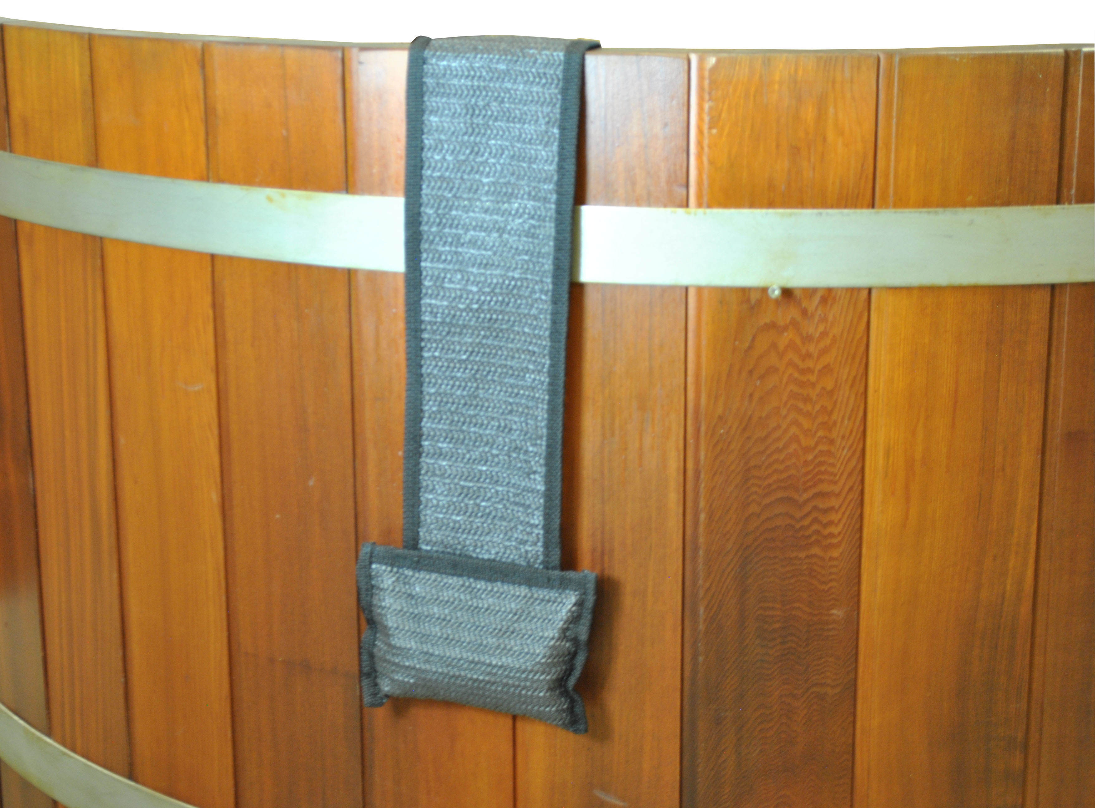 Northern Light's Black Adjustable Hot Tub Backrest